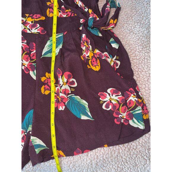LOFT Women’s Floral Wrap Romper Dress Sz 00 Sleeveless V-Neck Lightweight Summer - Picture 5 of 6
